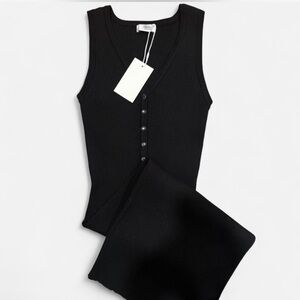 Black Sleeveless Dress